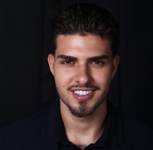 Marcello Cabral tem trajetória de sucesso rápido, com foco em eficiência, responsabilidade e espírito empreendedor.