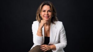 Dra. Larissa Bethania, Cardiologista e Médica do Esporte (CRM-PA 9191 | RQE 4682 | RQE 4635 | RQE 9795)